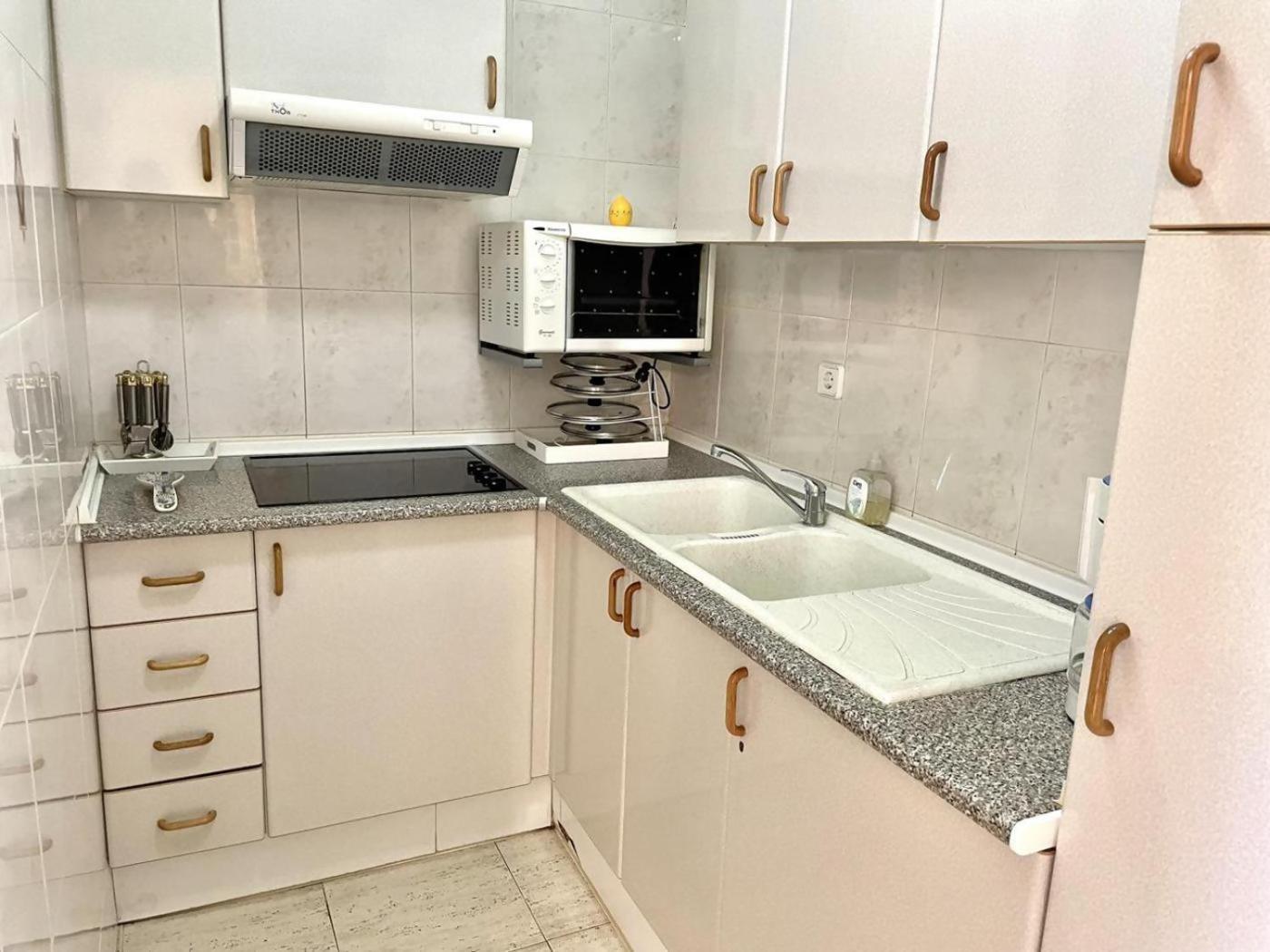 33Apartamento Soleado De Dos Habitaciones Empuriabrava Exteriör bild